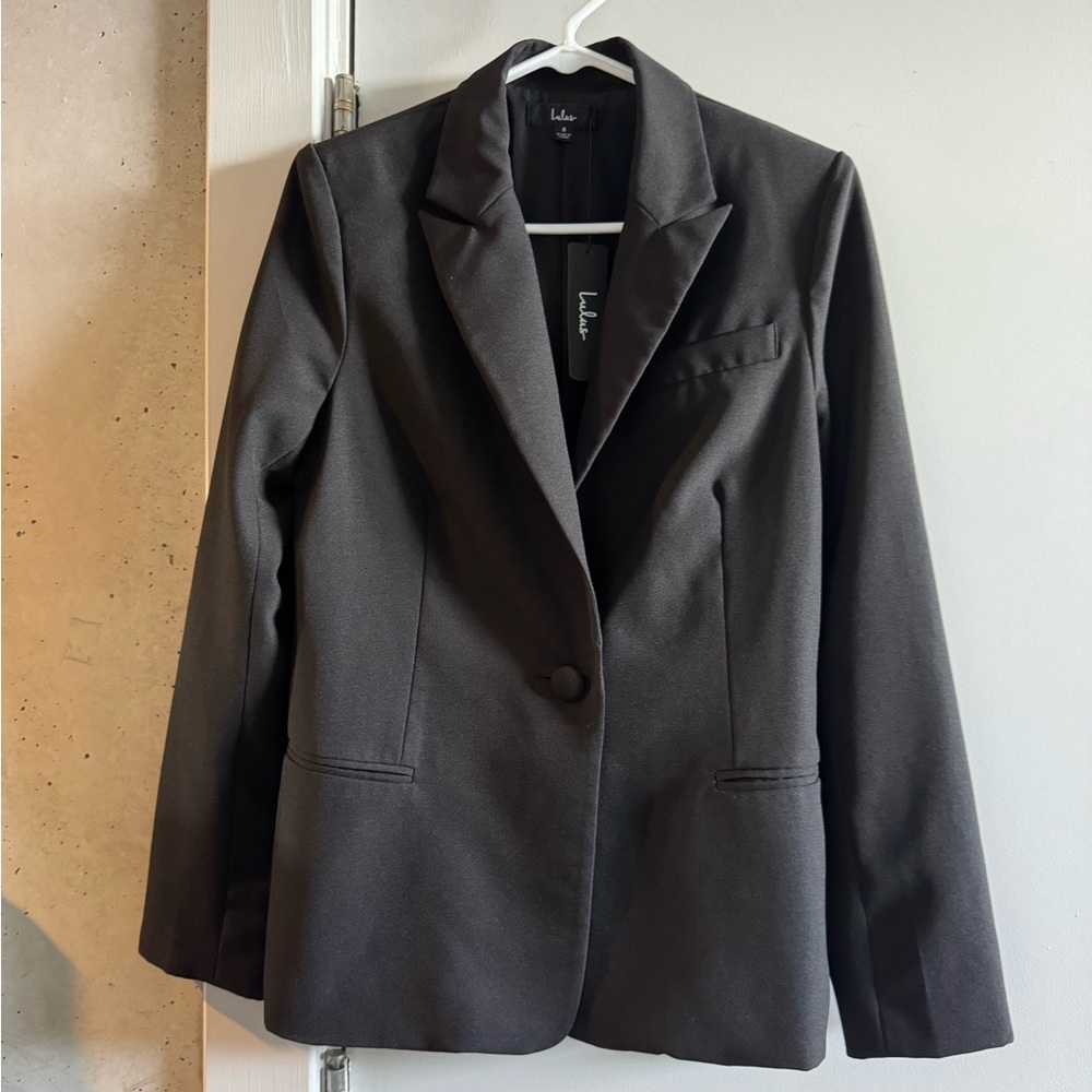 Lulu's NWT s black blazer